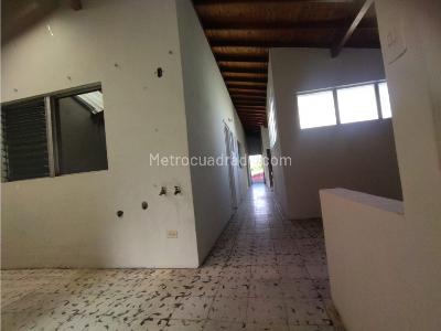 Casa de 4 alcobas en venta en Centro, Medellín, 134 m² · foto 6 de 20