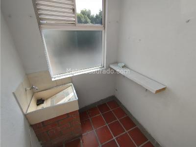 Apartamento de 4 alcobas en venta en La America, Medellín, 147 m² · foto 14 de 18