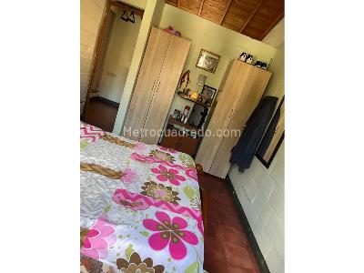 Casa de 2 alcobas en venta en Cataluña, Medellín, 90 m² · foto 8 de 17
