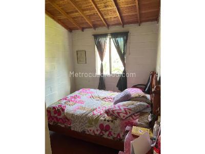 Casa de 2 alcobas en venta en Cataluña, Medellín, 90 m² · foto 16 de 17