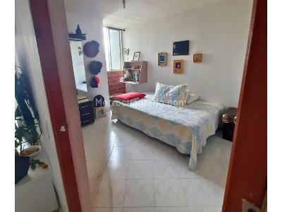 Apartamento de 2 alcobas en venta en Bombona 1, Medellín, 45 m² · foto 4 de 12