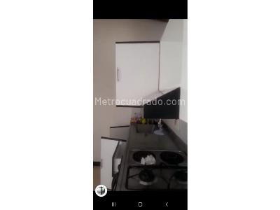 Apartamento de 3 alcobas en venta en Barrio Los Angeles, Medellín, 84 m² · foto 3 de 17