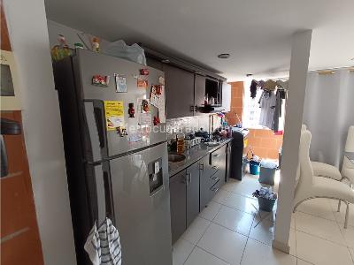 Apartamento en venta en Bello, Medellín · foto 4 de 18