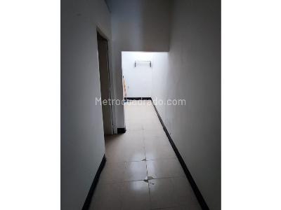 Casa de 4 alcobas en venta en Buenos Aires, Medellín, 159 m² · foto 9 de 12