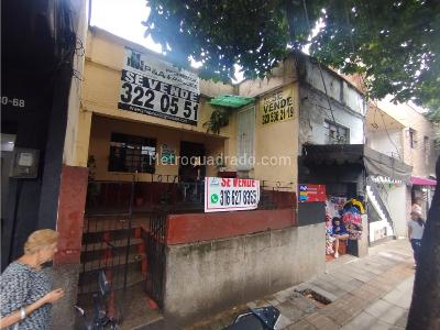 Casa de 4 alcobas en venta en Campo Valdes, Medellín, 320 m² · foto 2 de 17