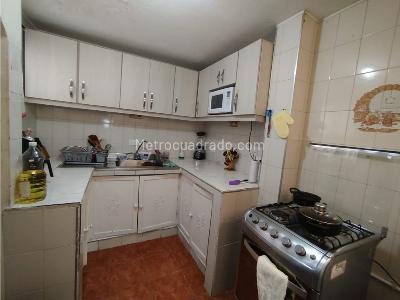 Casa de 3 alcobas en venta en Robledo, Medellín, 84 m² · foto 11 de 20