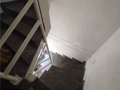 Casa de 3 alcobas en venta en Robledo, Medellín, 84 m² · foto 19 de 20
