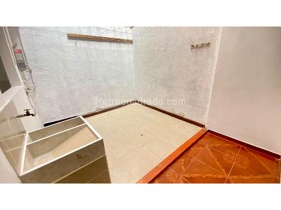 Apartamento de 3 alcobas en venta en Barrio Las Palmas, Medellín, 96 m² · foto 9 de 18