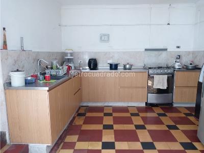 Casa de 4 alcobas en venta en Prado Centro, Medellín, 270 m² · foto 14 de 20