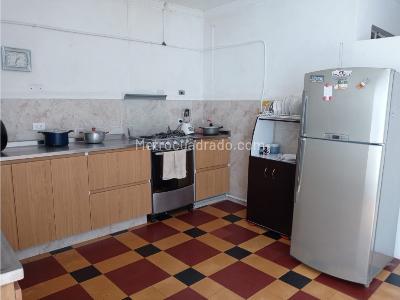 Casa de 4 alcobas en venta en Prado Centro, Medellín, 270 m² · foto 15 de 20