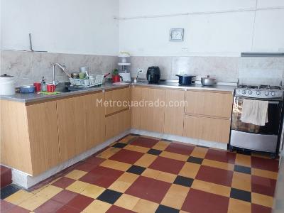 Casa de 4 alcobas en venta en Prado Centro, Medellín, 270 m² · foto 16 de 20