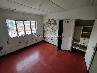 Casa de 4 alcobas en venta en Prado Centro, Medellín, 121 m² · foto 10 de 18