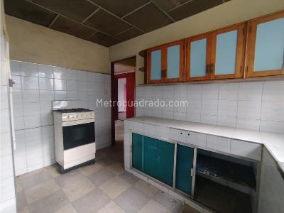 Casa de 4 alcobas en venta en Prado Centro, Medellín, 121 m² · foto 4 de 18