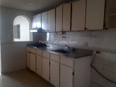 Casa de 4 alcobas en venta en La Almeria, Medellín, 150 m² · foto 6 de 20