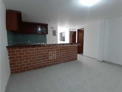 Apartamento en venta en Centro, Medellín · foto 2 de 15