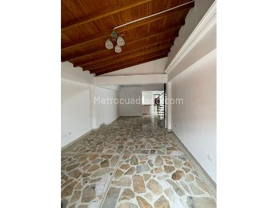 Casa de 4 alcobas en venta en Calasanz, Medellín, 215 m² · foto 13 de 20