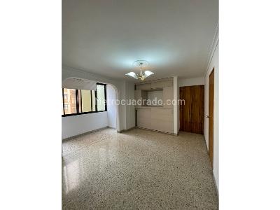 Casa de 4 alcobas en venta en Calasanz, Medellín, 215 m² · foto 15 de 20