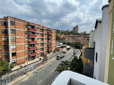 Casa de 4 alcobas en venta en Calasanz, Medellín, 215 m² · foto 6 de 20