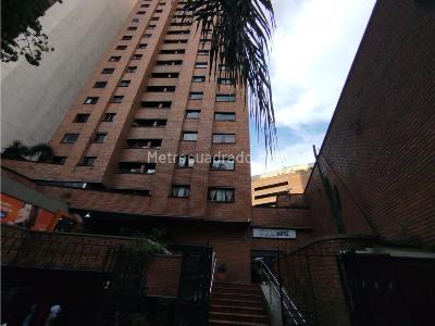 Apartamento en venta en Centro, Medellín · foto 2 de 20