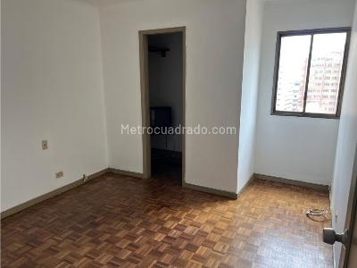 Apartamento en venta en Centro, Medellín · foto 8 de 20