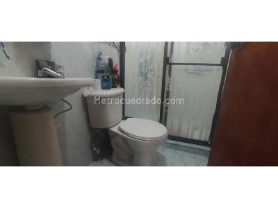 Casa de 5 alcobas en venta en Itagui, Medellín, 121 m² · foto 6 de 20