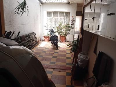 Casa de 3 alcobas en venta en Villa Hermosa, Medellín, 137 m² · foto 12 de 20