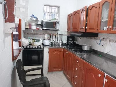 Casa de 3 alcobas en venta en Villa Hermosa, Medellín, 137 m² · foto 13 de 20