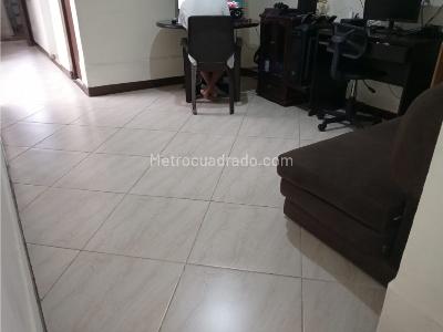 Casa de 3 alcobas en venta en Villa Hermosa, Medellín, 137 m² · foto 17 de 20
