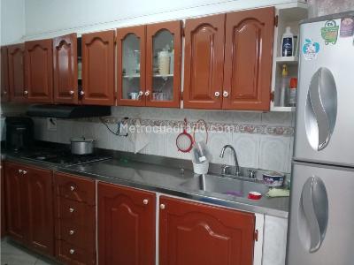 Casa de 3 alcobas en venta en Villa Hermosa, Medellín, 137 m² · foto 20 de 20