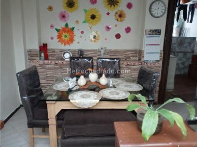 Casa de 3 alcobas en venta en Villa Hermosa, Medellín, 137 m² · foto 5 de 20