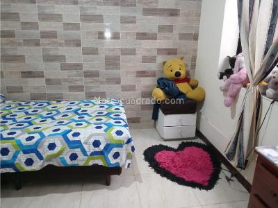 Casa de 3 alcobas en venta en Villa Hermosa, Medellín, 137 m² · foto 9 de 20