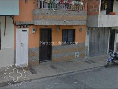 Casa de 3 alcobas en venta en Enciso, Medellín, 91 m² · foto 2 de 14