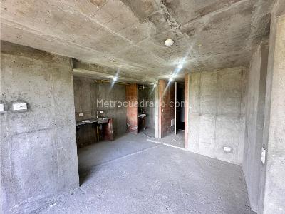 Apartamento de 1 alcoba en venta en Niquia, Bello, 48 m² · foto 13 de 19