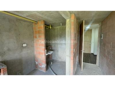 Apartamento de 1 alcoba en venta en Niquia, Bello, 48 m² · foto 8 de 19