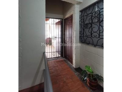 Apartamento en venta en Buenos Aires, Medellín · foto 11 de 20