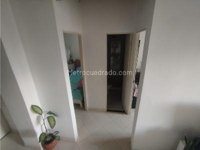 Apartamento en venta en Buenos Aires, Medellín · foto 14 de 20