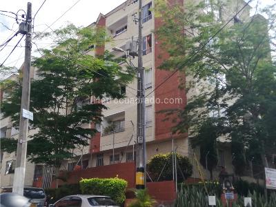 Apartamento en venta en Buenos Aires, Medellín · foto 2 de 20