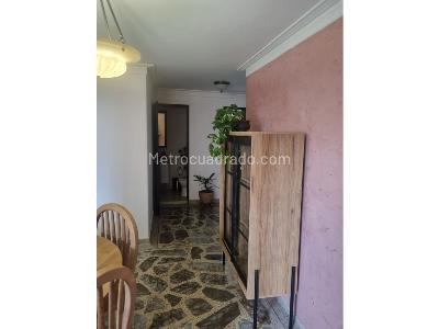 Apartamento de 2 alcobas en venta en Laureles, Medellín, 101 m² · foto 12 de 20