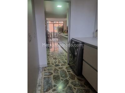 Apartamento de 2 alcobas en venta en Laureles, Medellín, 101 m² · foto 8 de 20