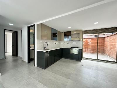 Apartamento de 3 alcobas en venta en Conquistadores, Medellín, 121 m² · foto 6 de 10