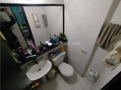Apartamento de 3 alcobas en venta en Calasania, Medellín, 50 m² · foto 13 de 20