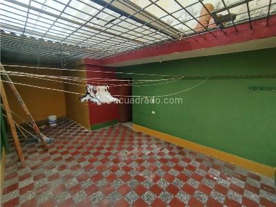 Casa de 4 alcobas en venta en Boston, Medellín, 208 m² · foto 18 de 20