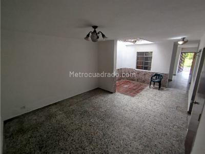 Casa de 4 alcobas en venta en Boston, Medellín, 208 m² · foto 20 de 20