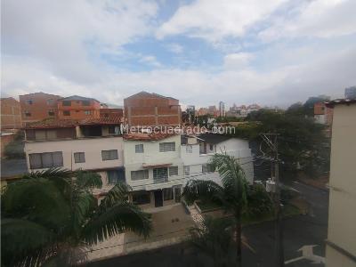 Apartamento de 2 alcobas en venta en Belen Fatima, Medellín, 50 m² · foto 3 de 20