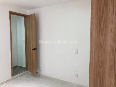 Apartamento en venta en Itagui, Medellín · foto 11 de 14