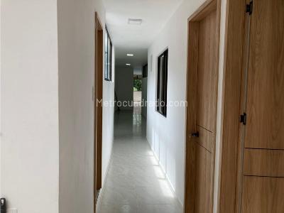 Apartamento en venta en Itagui, Medellín · foto 3 de 14