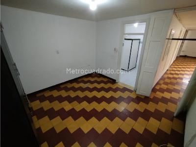 Casa de 5 alcobas en venta en Prado Centro, Medellín, 203 m² · foto 14 de 20