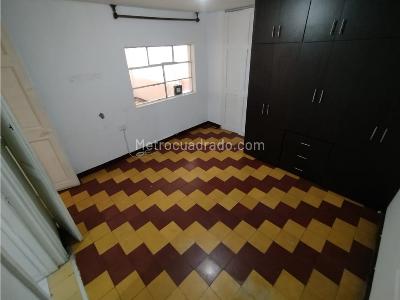 Casa de 5 alcobas en venta en Prado Centro, Medellín, 203 m² · foto 19 de 20
