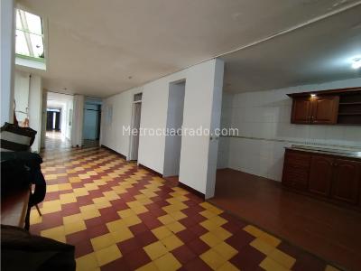 Casa de 5 alcobas en venta en Prado Centro, Medellín, 203 m² · foto 6 de 20