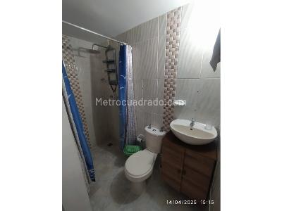 Apartamento de 3 alcobas en venta en Valadares, Bello, 48 m² · foto 9 de 14
